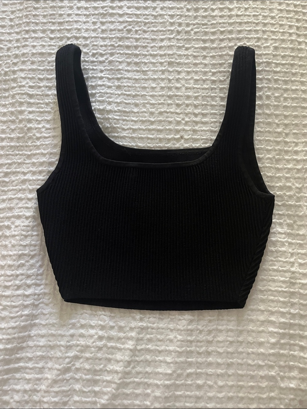 Aritzia Sculpt Knit Squareneck Cropped Tank